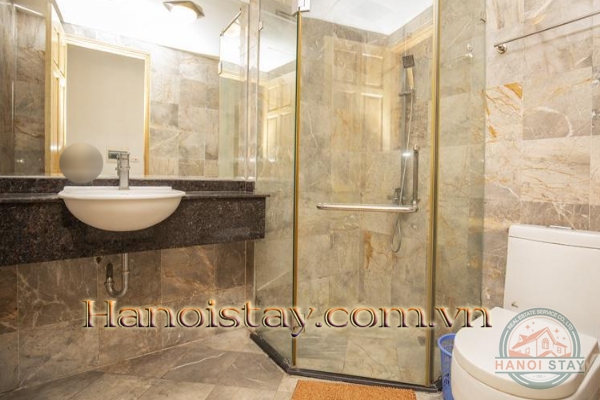 *Bright, Spacious & Modern 02 BR Apartment Rental in Truc Bach Area, Ba Dinh* 13