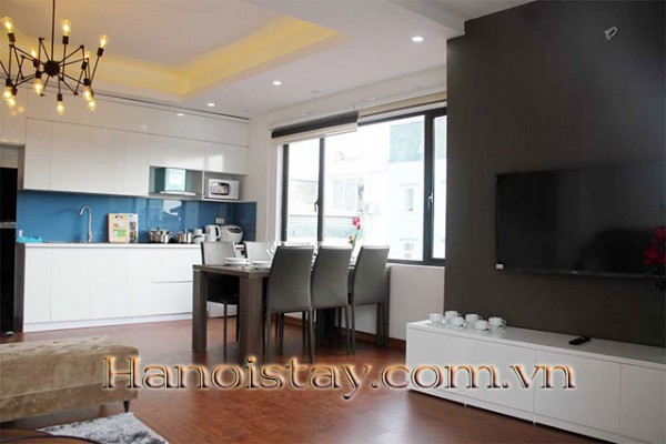 *Bright & Stunning 2 BR Apartment in Xuan Dieu Street - Near @Syrena Center, @West Lake* 5