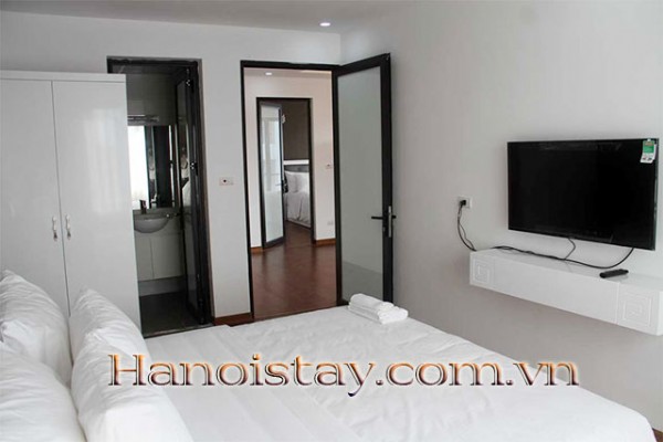 *Bright & Stunning 2 BR Apartment in Xuan Dieu Street - Near @Syrena Center, @West Lake* 7