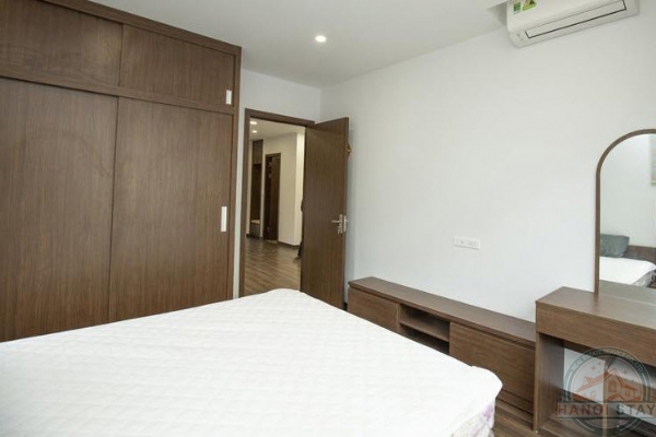 *Bright Sunlight Enjoyable 02 Bedroom Apartment Rental in Tay Ho, Hanoi* 4