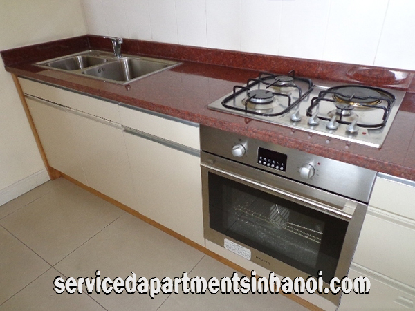 Bright Three bedroom Apartment rental in Kim Ma street. Ba Dinh, Close To Deawoo Hotel 1