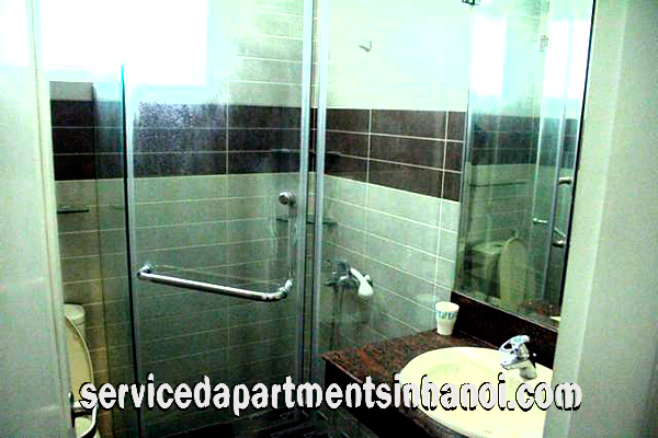Bright Two Bedroom Apartment for rent in Hoang Hoa Tham Street, Ba Dinh 12