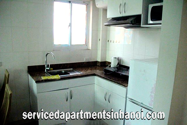 Bright Two Bedroom Apartment for rent in Hoang Hoa Tham Street, Ba Dinh 5