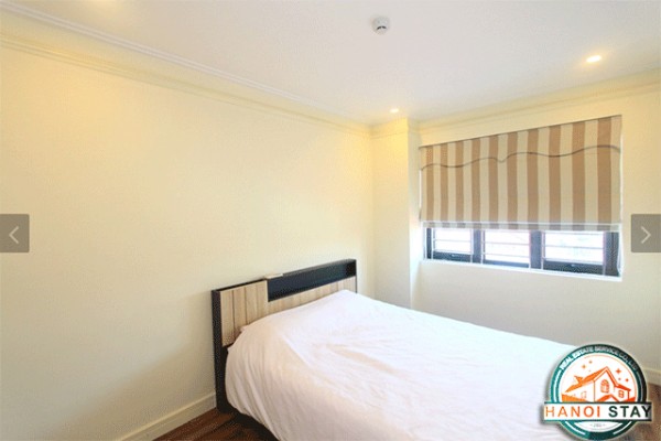 Bright Two Bedroom Apartment Rental in Doi Can Street, Ba Dinh 9