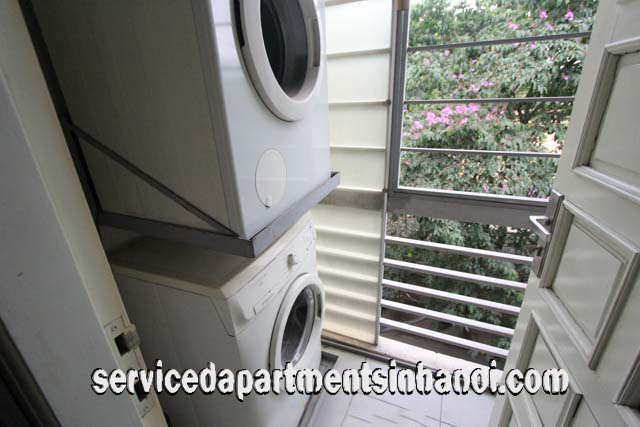 Bright Two Bedroom Apartment Rental in Ngoc Khanh Street, Ba Dinh 13