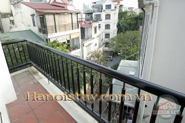 Bright Two Bedroom Property for Rent near Truc Bach lake, Ba Dinh 2