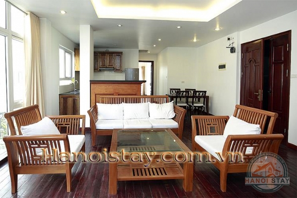 Bright Two Bedroom Property for Rent near Truc Bach lake, Ba Dinh 6