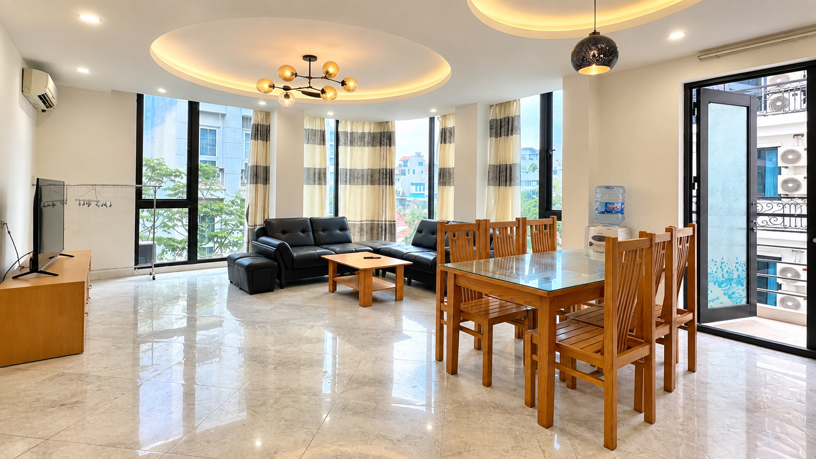 Bright Two Bedroom Property for Rent near Truc Bach lake, Ba Dinh