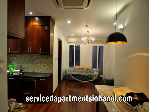 Budget Price Apartment For rent in Au Co street, Tay Ho, High standard Amenities 1