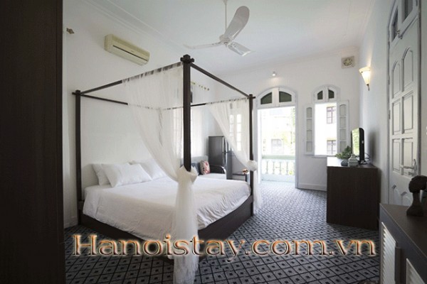 Budget Price Property Rental in Au Co street, Tay Ho, Walking distance to Sheraton Hotel 1
