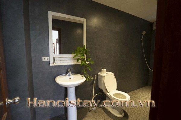 Budget Price Property Rental in Au Co street, Tay Ho, Walking distance to Sheraton Hotel 23