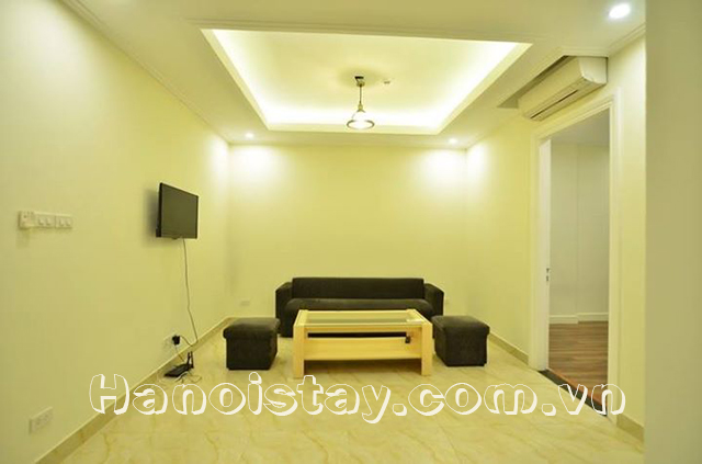 Budget Price Three Bedroom Apartment Rental in Doi Can Street, Ba Dinh 5