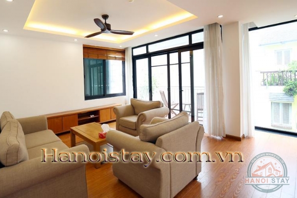 *Can not resist on living on this Wonderful 3 bedroom apartment in Quang Khanh, Tay Ho* 3