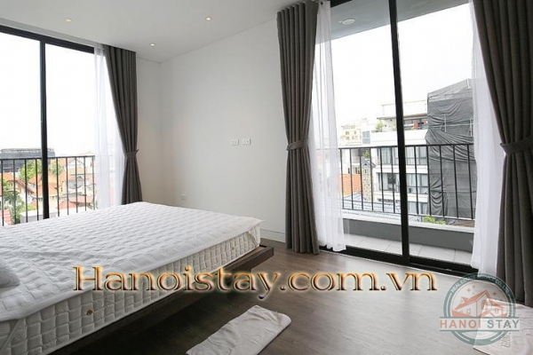 *Cannot ignore the attraction of super-bright & modern 3 Bedroom Apartment Rental in Tay ho* 11