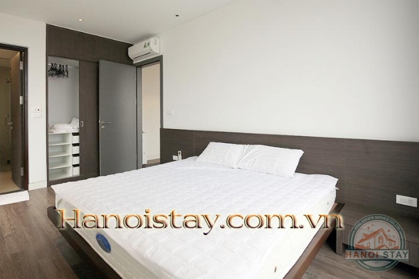 *Cannot ignore the attraction of super-bright & modern 3 Bedroom Apartment Rental in Tay ho* 12