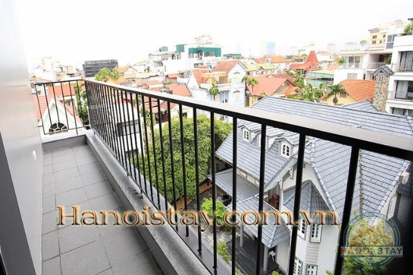 *Cannot ignore the attraction of super-bright & modern 3 Bedroom Apartment Rental in Tay ho* 13