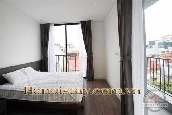 *Cannot ignore the attraction of super-bright & modern 3 Bedroom Apartment Rental in Tay ho* 9