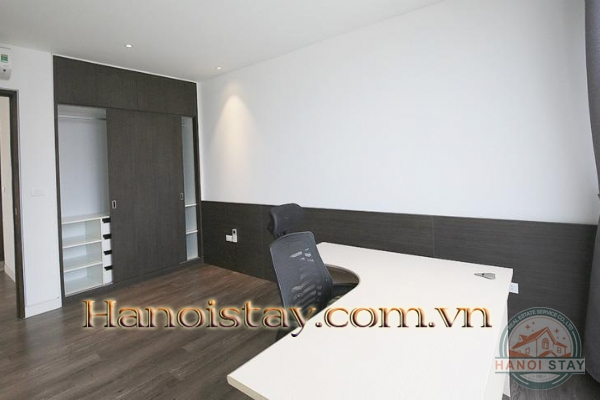 *Cannot ignore the attraction of super-bright & modern 3 Bedroom Apartment Rental in Tay ho* 22
