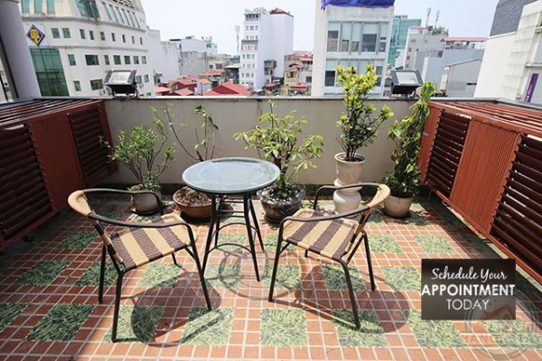 Central 2 Bedroom Apartment for rent in Ly Thuong Kiet street, Hoan Kiem, Big Balcony & Nice Service 17