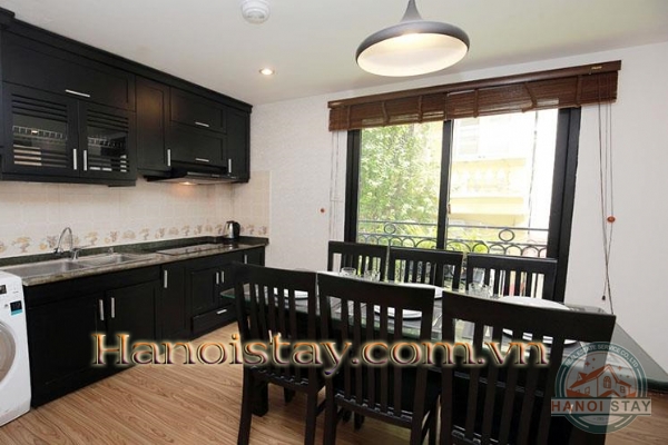 *Central & Bright Two Bedroom Apartment Rental in Xuan Dieu street, Tay Ho* 2