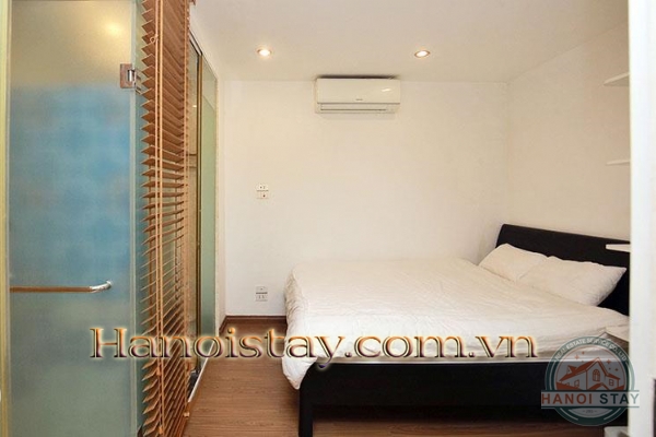 *Central & Bright Two Bedroom Apartment Rental in Xuan Dieu street, Tay Ho* 12