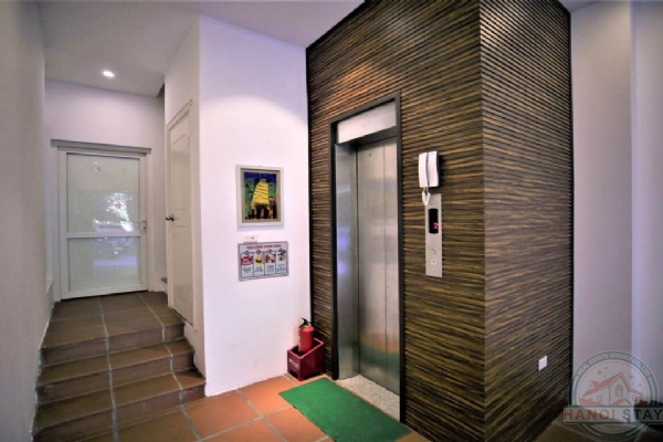 Central & Well Designed Apartment for rent in Cau Giay District, near Keangnam Tower 1