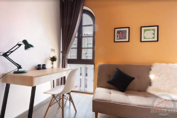 Centrally located, well equipped & lightful 2 BR apartment for rent in Hoan Kiem district 20