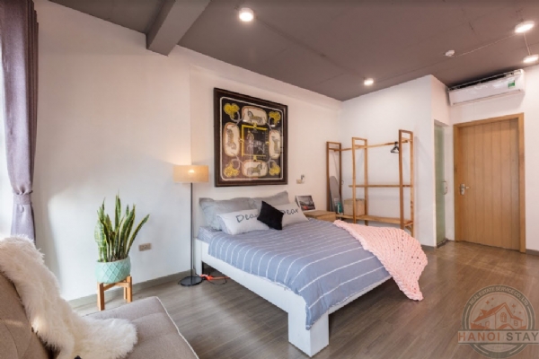 Centrally located, well equipped & lightful 2 BR apartment for rent in Hoan Kiem district 21