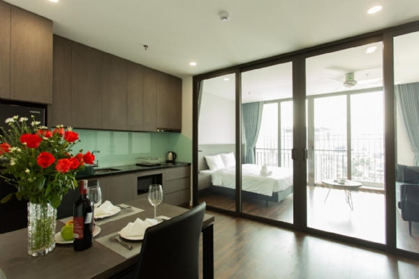 Centrally located, well equipped, stylish Apartment for rent in Doi Can str, Ba Dinh