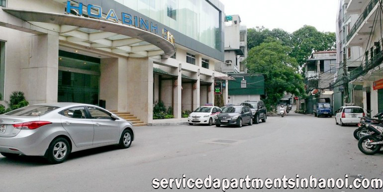 Cheap 2 bdr apartment for rent in Hoabinh Green, Badinh 1
