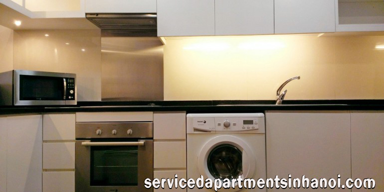 Cheap 2 bdr apartment for rent in Hoabinh Green, Badinh 6