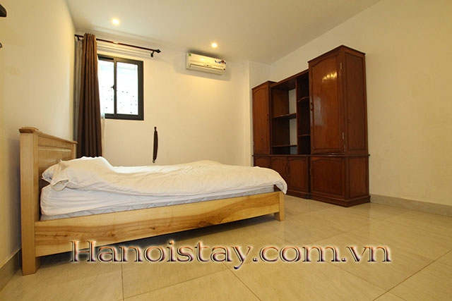 Cheap 2 Bedroom Apartment for rent in Au Co street, Tay Ho 3