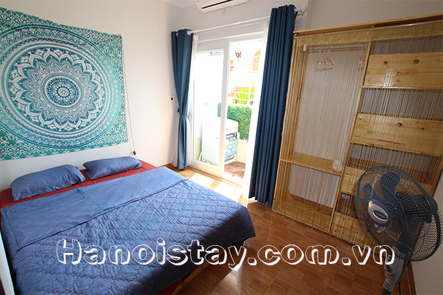 Cheap 2 bedroom Apartment for rent in Lac Long Quan street, Cau Giay 5