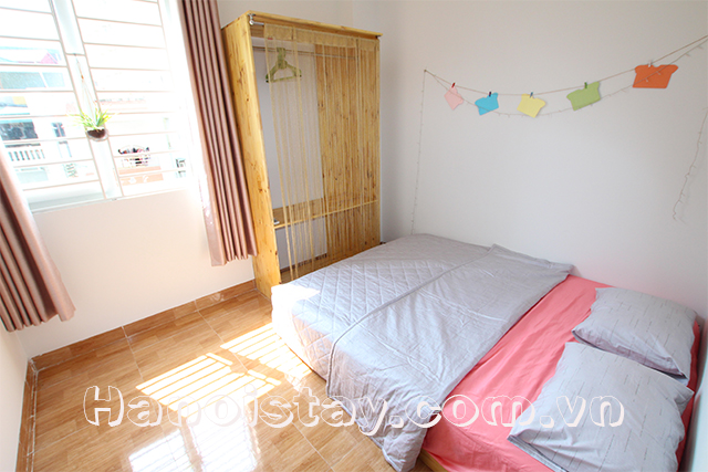 Cheap 2 bedroom Apartment for rent in Lac Long Quan street, Cau Giay 7