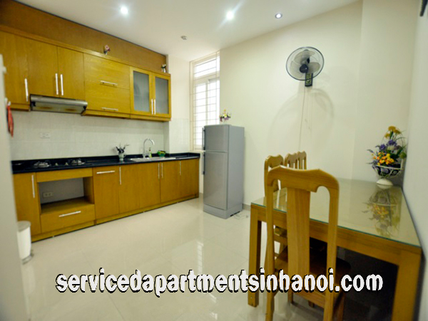 Cheap 2 Bedroom Apartment Rental in Lang Ha str, Close to Sky City Tower 7