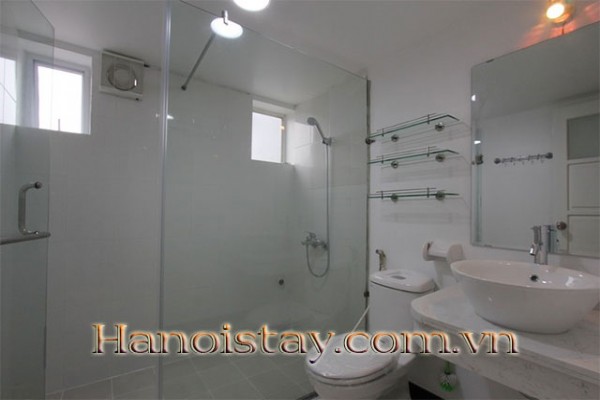 Cheap 2 bedroom apartment rental near Sheraton Hotel 1