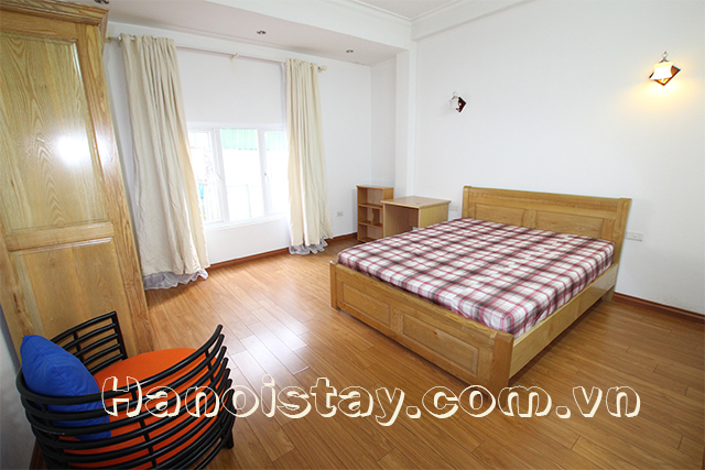 Cheap and Bright 2 Bedroom Apartment Rental in Xuan Dieu street, Tay Ho 1