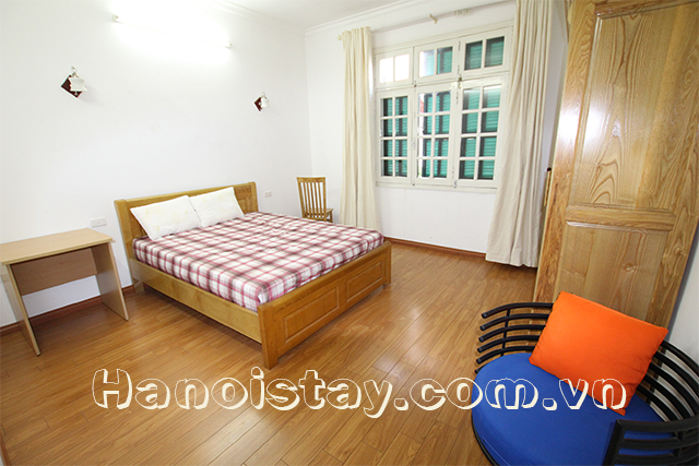 Cheap and Bright 2 Bedroom Apartment Rental in Xuan Dieu street, Tay Ho 6