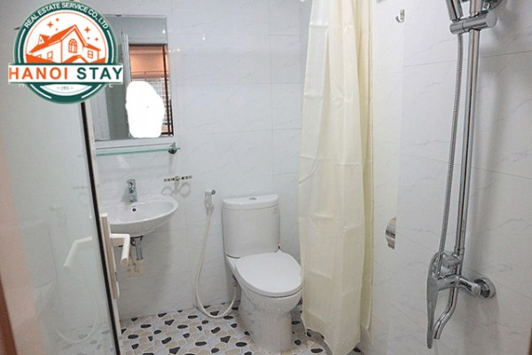 Cheap and Nice Property Rental in Nghi Tam street, Tay Ho 12