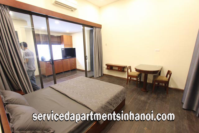 Cheap Apartment For rent in Ba Dinh, Not far from Truc Bach Lake 1