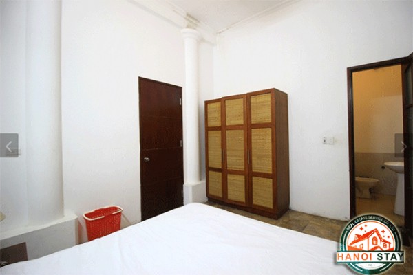 Cheap Apartment For Rent in Dang Thai Mai street, Tay Ho district 9