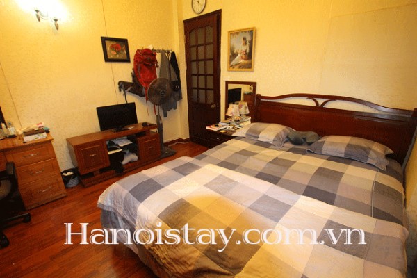 Cheap Apartment for rent in Tran Hung Dao street, Hoan Kiem 4