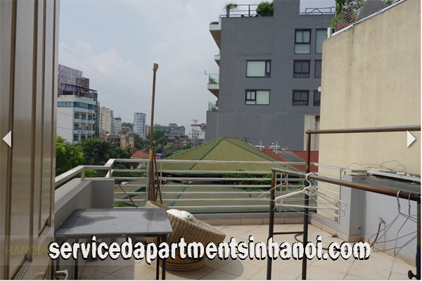 Cheap Apartment with big Balcony Rental in Truc Bach area, Ba Dinh 1