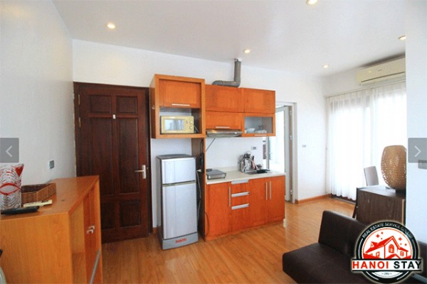 Cheap One Bedroom Apartment for Rent in Dang Thai Mai str, Tay Ho 1
