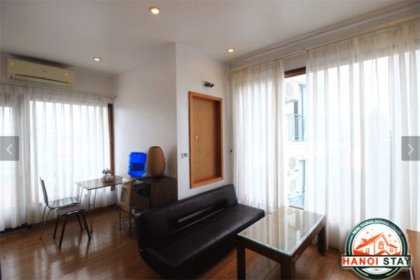 Cheap One Bedroom Apartment for Rent in Dang Thai Mai str, Tay Ho 2