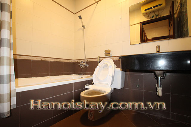 Cheap One bedroom apartment for rent in Xuan Dieu street, Tay Ho 6