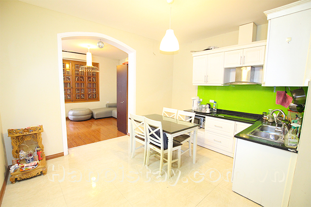Cheap One Bedroom Apartment in a French House for Rent in Tran Hung Dao street, Hoan Kiem 1