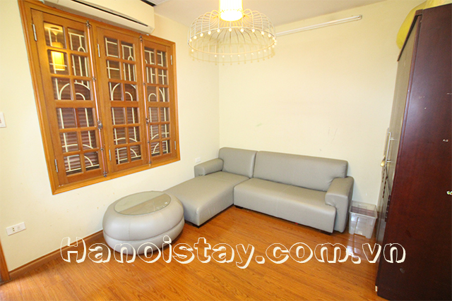 Cheap One Bedroom Apartment in a French House for Rent in Tran Hung Dao street, Hoan Kiem 3