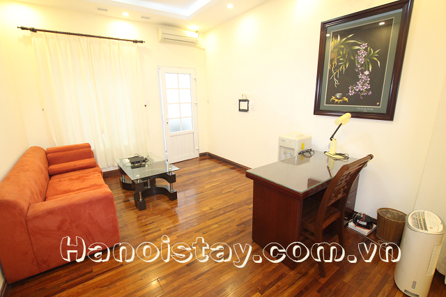 Cheap One Bedroom Apartment Rental in Kim Ma street, Ba Dinh, With Nice Yard 2