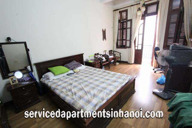 Cheap One Bedroom Apartment Rental in Tran Hung Dao street, Hoan Kiem 4